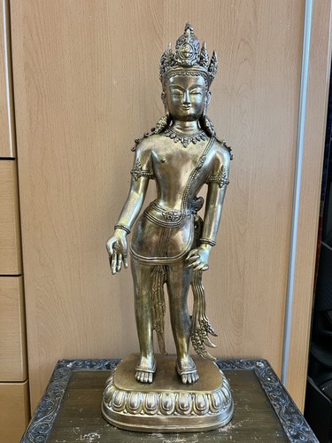 Buddha statue padmapani - buddha-statue,