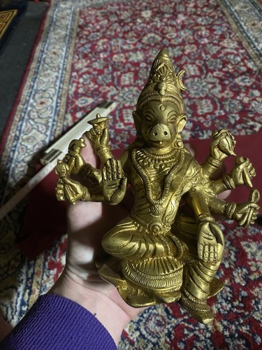 Varahi statue 19cm aus - 19cm,