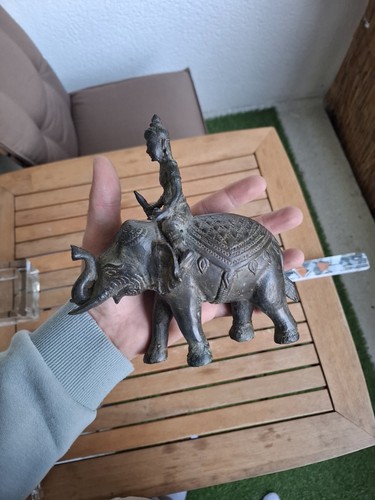 Alte bronze elefant - alte, mit