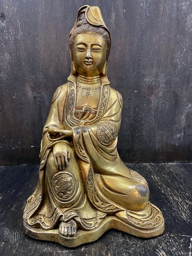 Alte tibetische kwan - alte, yin