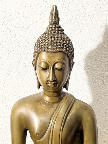 Stehender sonntag buddha paang - stehender,